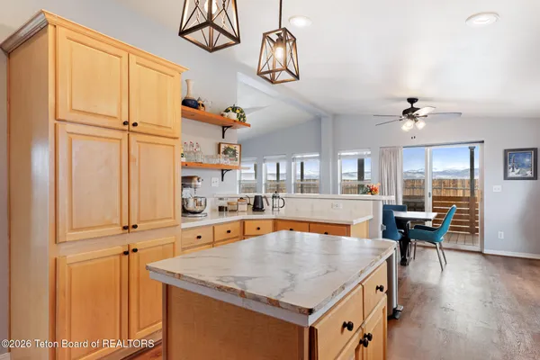 $395,000 | 2 Cheyenne Trail, Pinedale, WY 82941