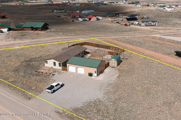 $395,000 | 2 Cheyenne Trail, Pinedale, WY 82941