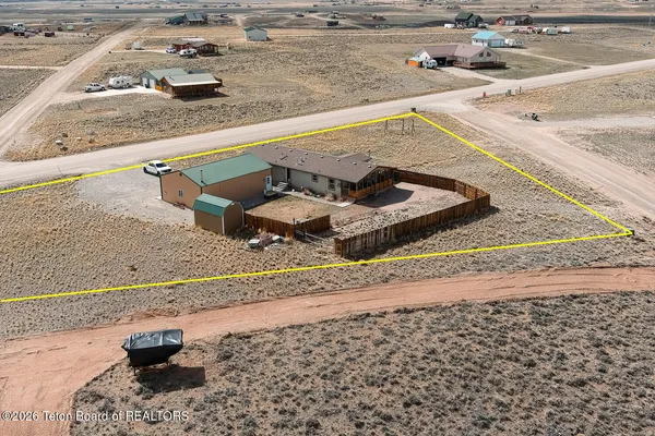 $395,000 | 2 Cheyenne Trail, Pinedale, WY 82941