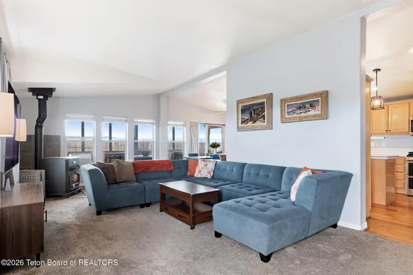 $395,000 | 2 Cheyenne Trail, Pinedale, WY 82941