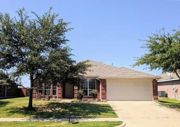 $2,350 | 2200 Fieldcrest Drive, Rockwall, TX 75032