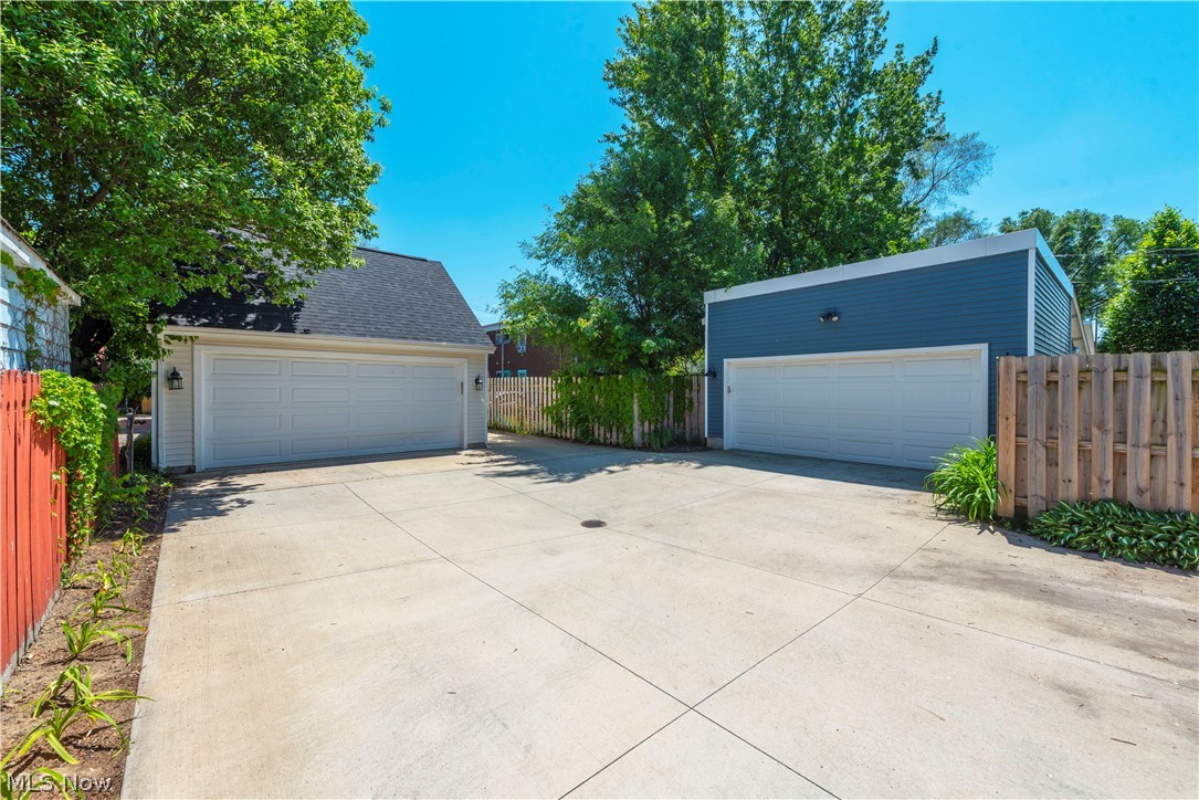 2120 West 40th Place Cleveland, OH 44113 - Photo 35 of 35