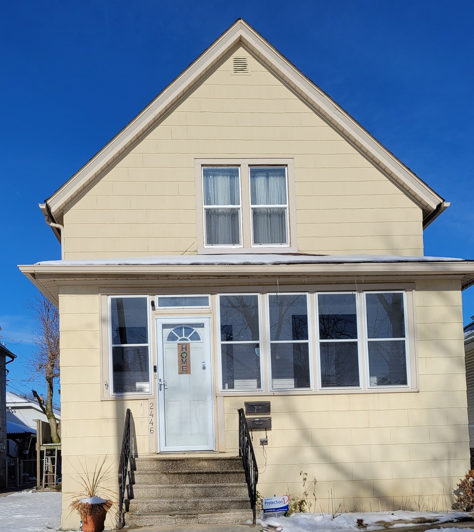 2446 Lewis Street, Unit 2 Blue Island, IL 60406 - Photo 18 of 18 a front view of a house