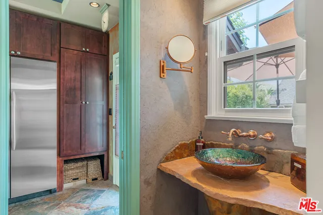 $1,695,000 | 1003 South Los Robles Avenue, Pasadena, CA 91106