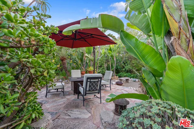 $1,695,000 | 1003 South Los Robles Avenue, Pasadena, CA 91106