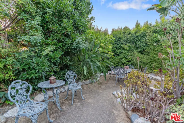 $1,695,000 | 1003 South Los Robles Avenue, Pasadena, CA 91106