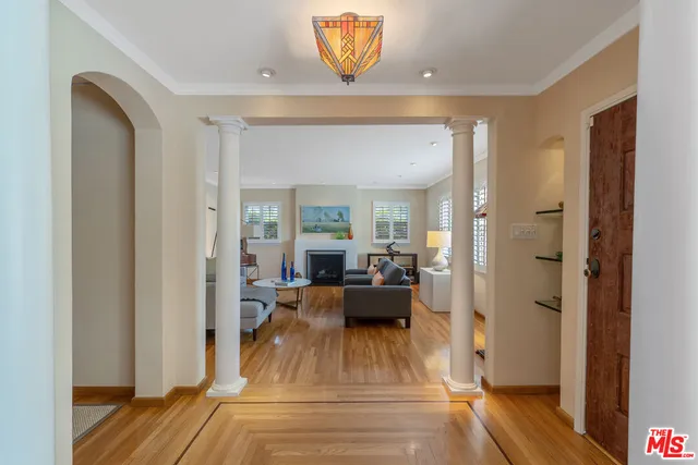 $1,695,000 | 1003 South Los Robles Avenue, Pasadena, CA 91106