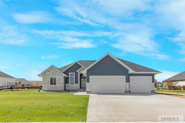 $770,000 | 5715 Long Cove Drive, Idaho Falls, ID 83404