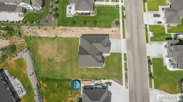 $770,000 | 5715 Long Cove Drive, Idaho Falls, ID 83404