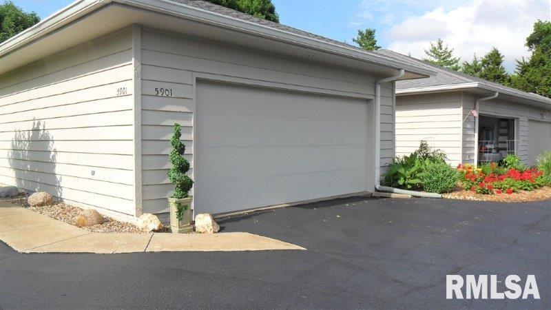 5901 Utica Ridge Road Davenport, IA 52807 - Photo 3 of 20 Gallery Image 3