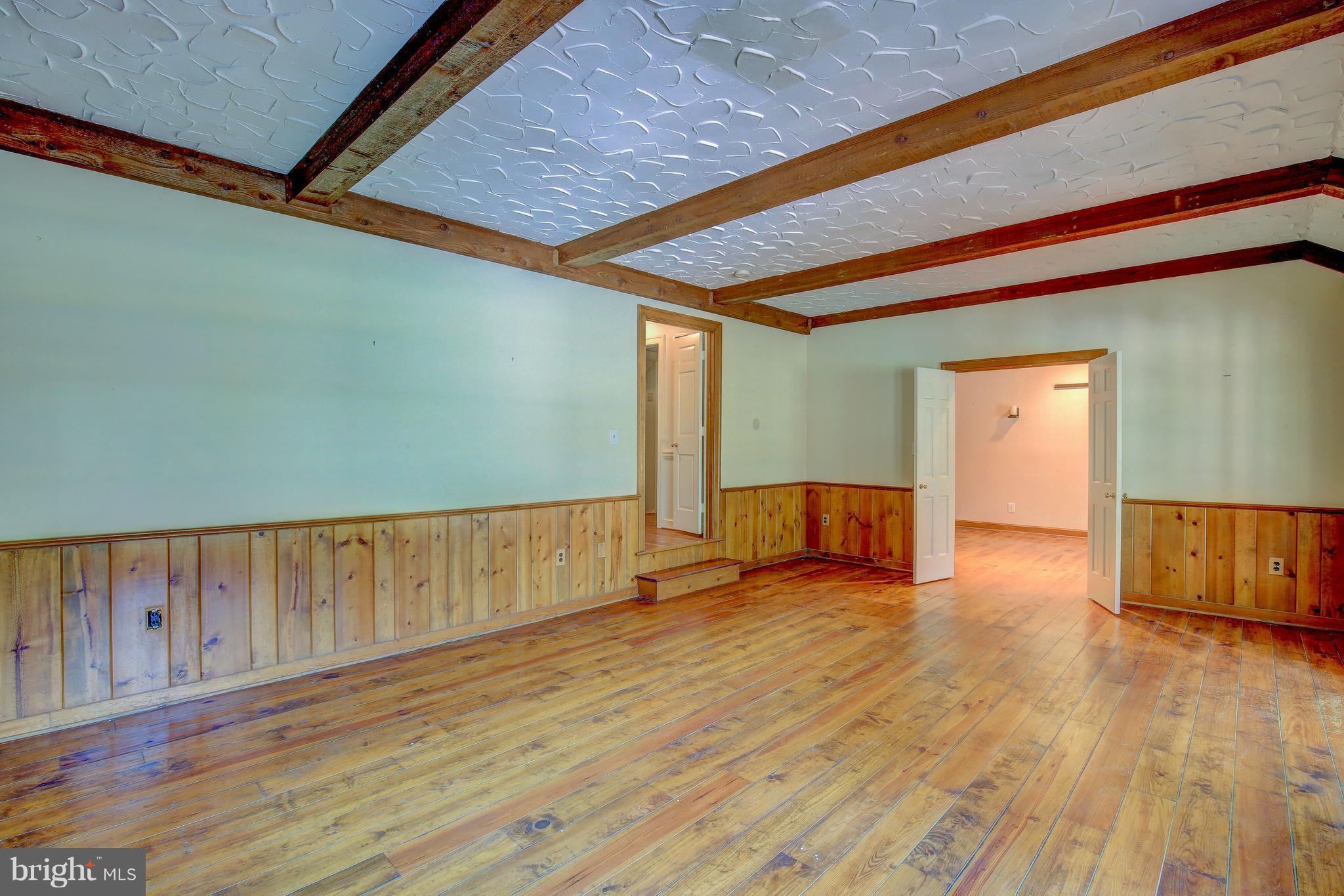 12404 Beall Spring Road Potomac, MD 20854 - Photo 10 of 26 Family Room
