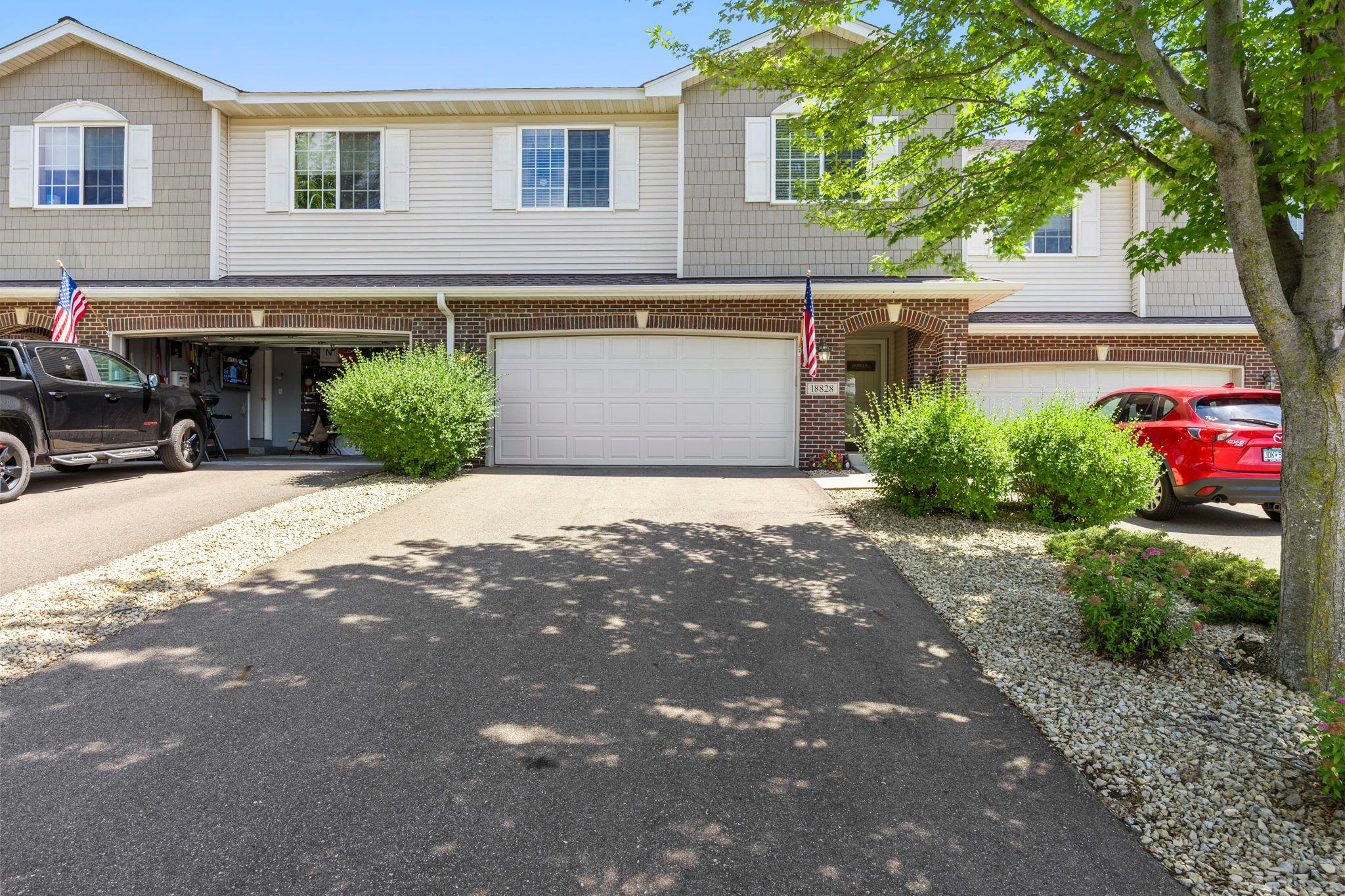 18828 Inca Avenue Lakeville, MN 55044 - Photo 1 of 24