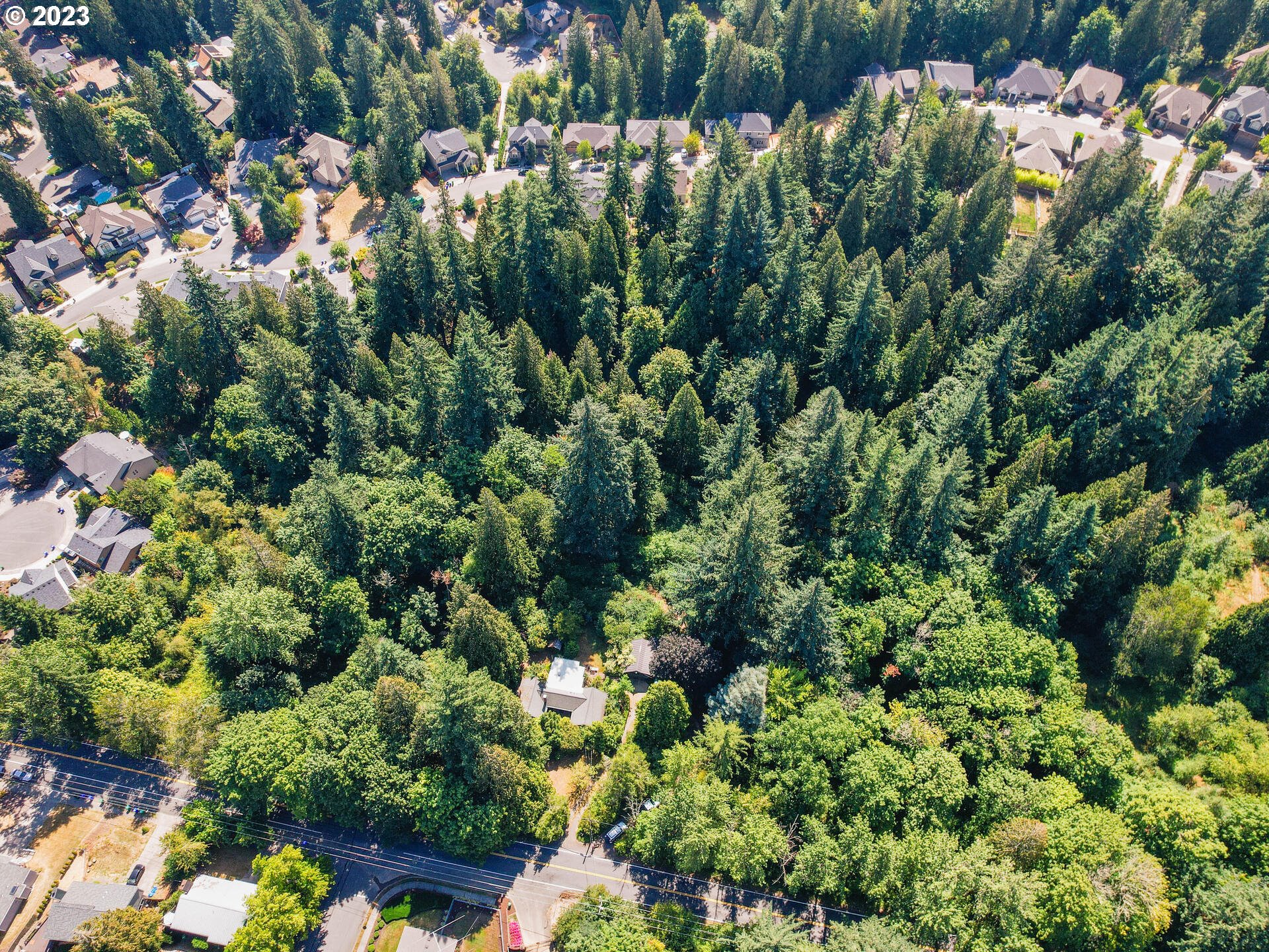 2440 Southeast Regner Road Gresham, OR 97080 - Photo 2 of 41