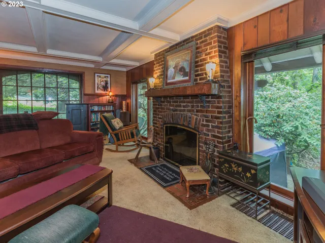 $750,000 | 2440 Southeast Regner Road, Gresham, OR 97080