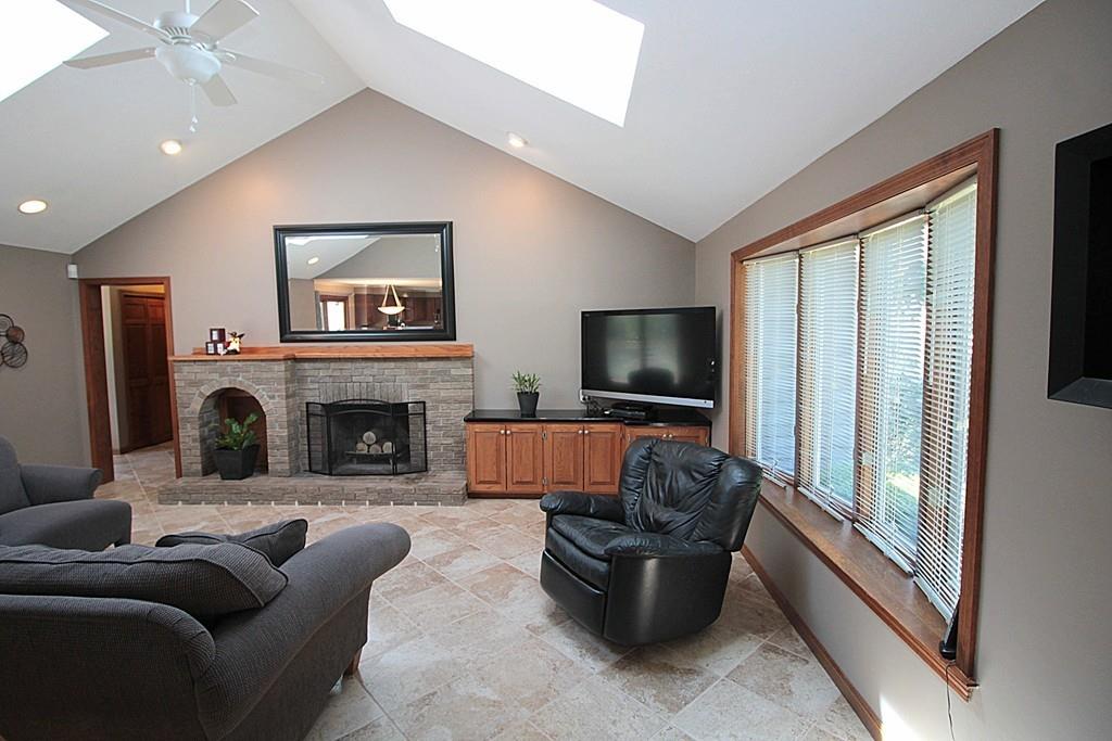 159 Stonehill Road East Longmeadow, MA 01028 - Photo 8 of 40 Gallery Image 8
