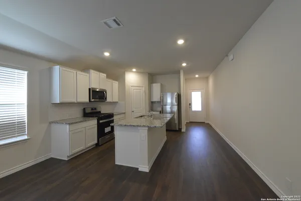 $2,200 | 5530 Chase, San Antonio, TX 78266