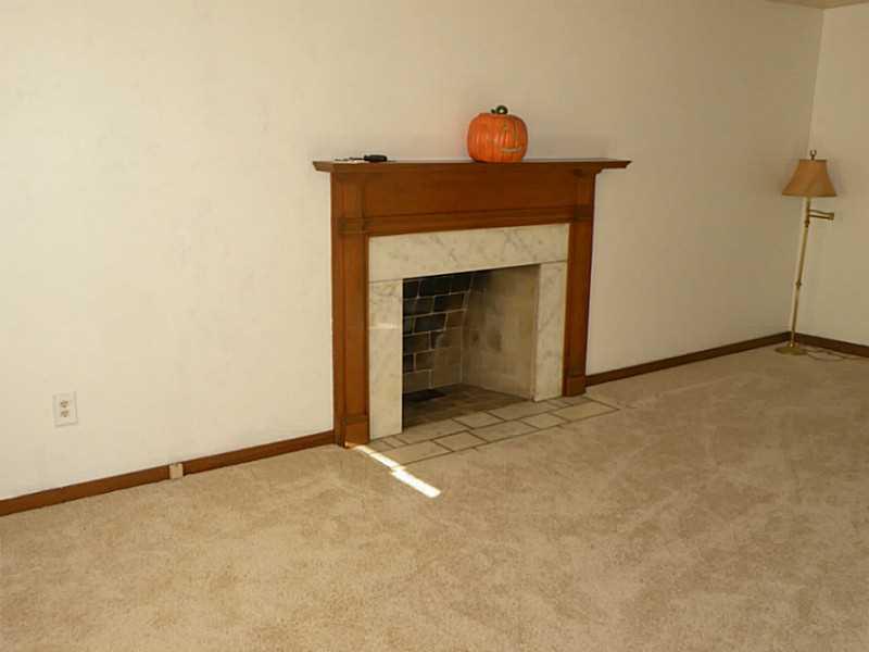 323 Rockhill Road Pittsburgh, PA 15243 - Photo 3 of 20 Living Room. 323 Rockhill Road Living Room