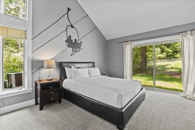 $1,295,000 | 327 Topnotch Drive, Unit 327B, Stowe, VT 05672