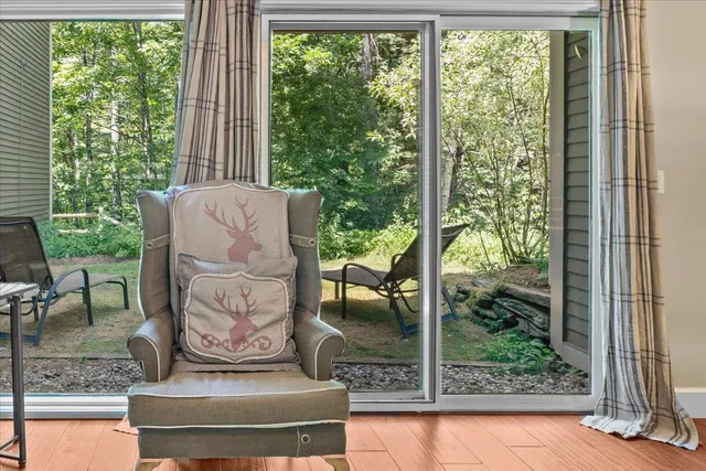 $1,295,000 | 327 Topnotch Drive, Unit 327B, Stowe, VT 05672