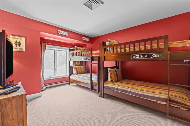 $1,295,000 | 327 Topnotch Drive, Unit 327B, Stowe, VT 05672