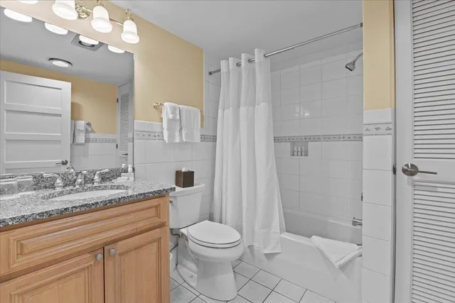 $1,295,000 | 327 Topnotch Drive, Unit 327B, Stowe, VT 05672