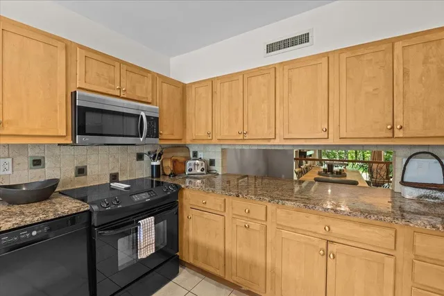 $1,295,000 | 327 Topnotch Drive, Unit 327B, Stowe, VT 05672