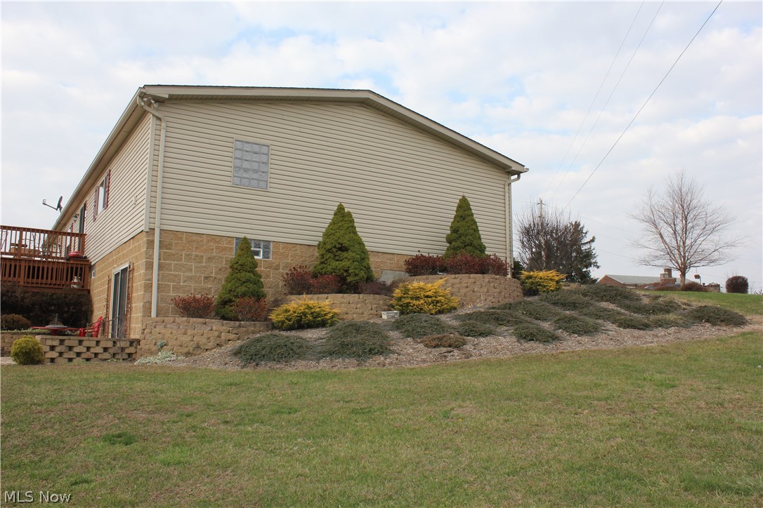 3460 Rough And Ready Road New Concord, OH 43762 - Photo 19 of 33 Amazing Landscaping