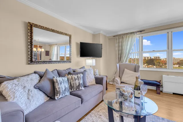 $220,000 | 2625 Park Avenue, Unit 12L, Bridgeport, CT 06604