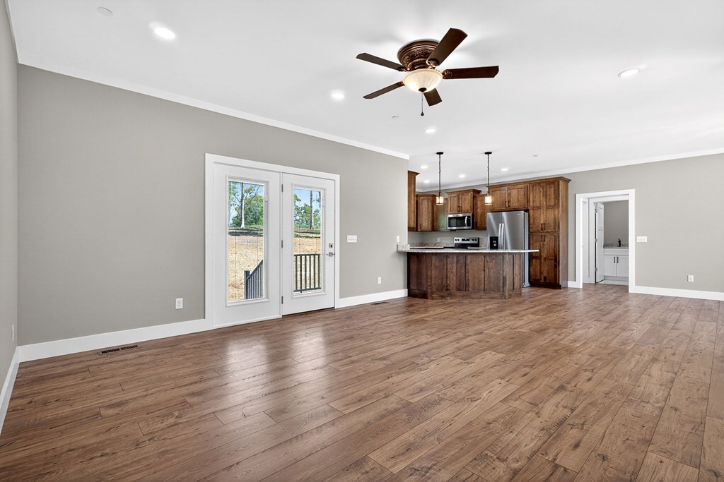 4605 Shipley Road Cookeville, TN 38501 - Photo 4 of 13