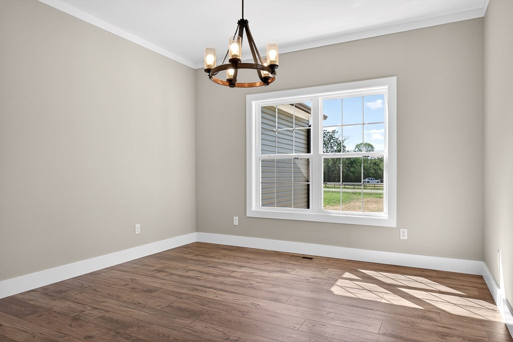 4605 Shipley Road Cookeville, TN 38501 - Photo 7 of 13