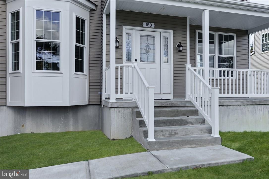 149 Bowline Road Manahawkin, NJ 08050 - Photo 3 of 36 Gallery Image 3