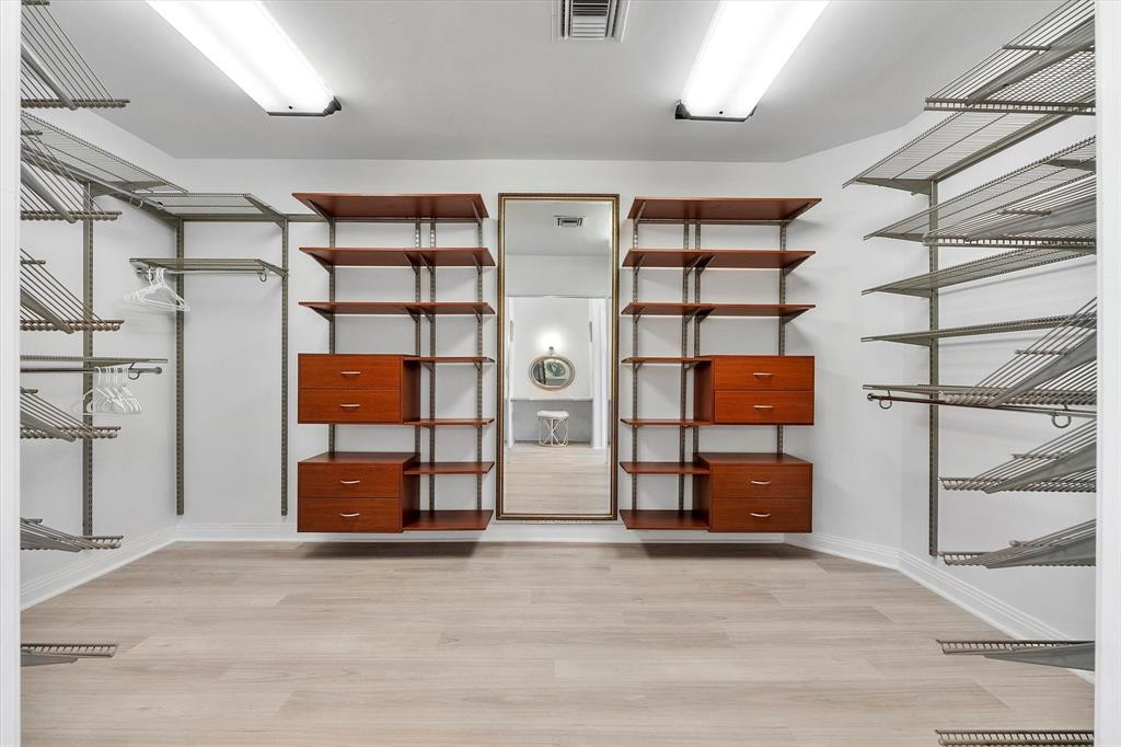 2484 Southeast 12th Street Pompano Beach, FL 33062 - Photo 28 of 61 a view of a car garage door