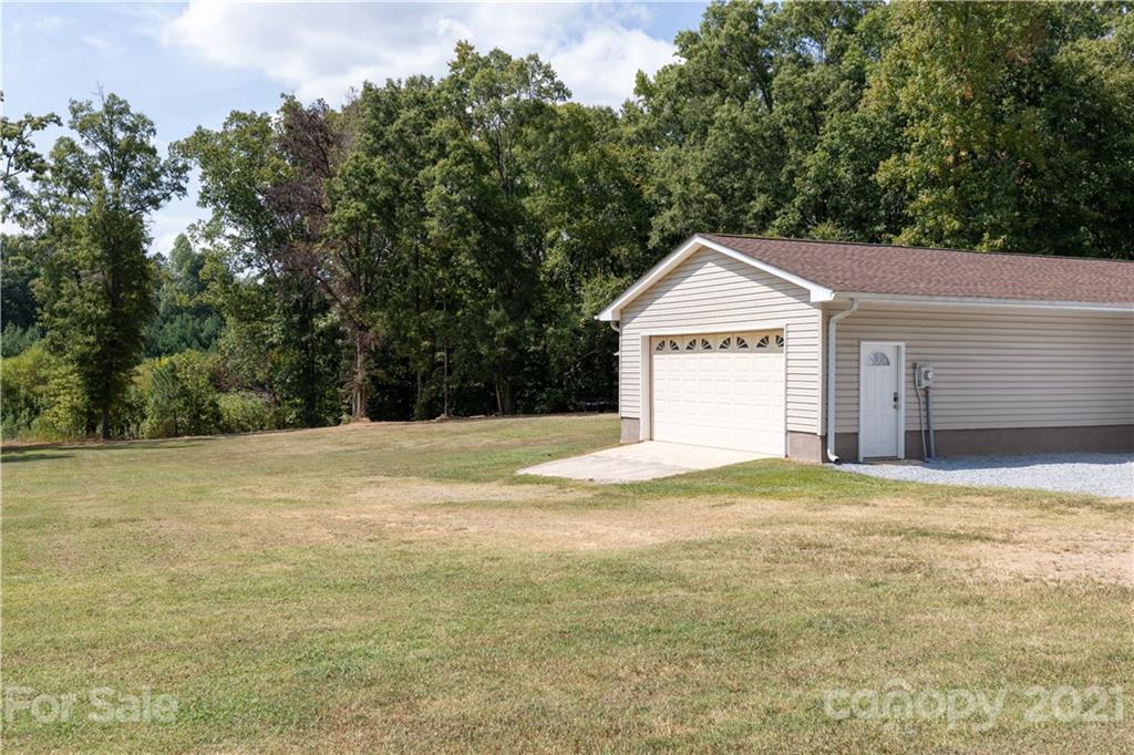 277 Tirzah Road York, SC 29745 - Photo 7 of 48 Gallery Image 7