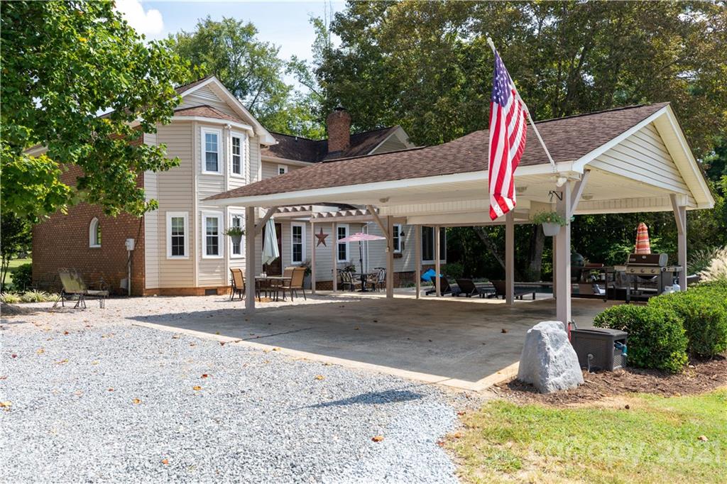 277 Tirzah Road York, SC 29745 - Photo 8 of 48 Gallery Image 8