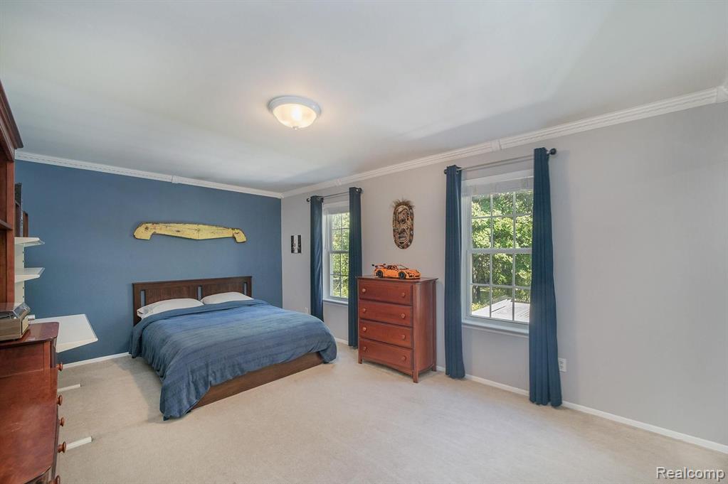 1126 Barneswood Lane Rochester Hills, MI 48306 - Photo 25 of 44