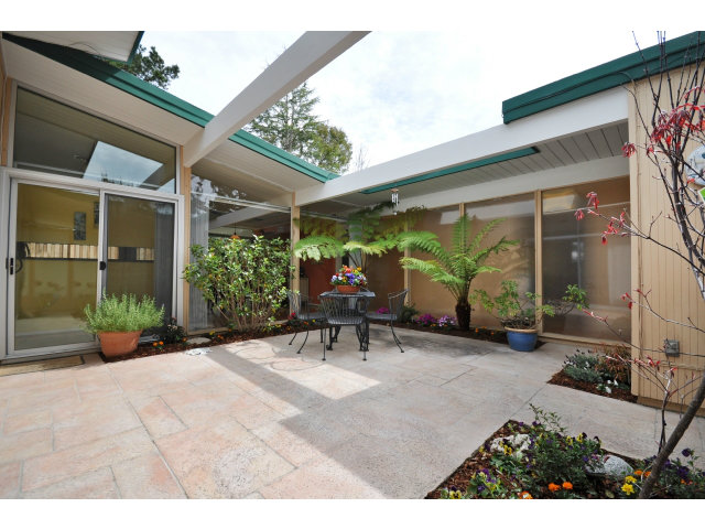1547 Forge Road San Mateo, CA 94402 - Photo 13 of 21 Gallery Image 13