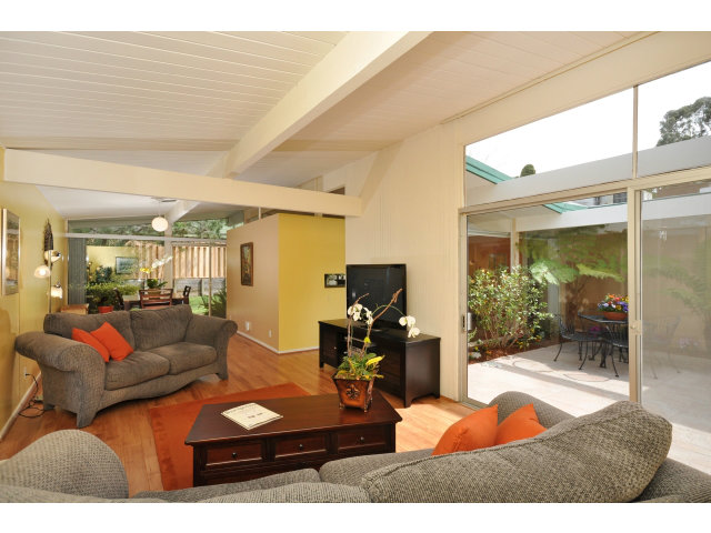 1547 Forge Road San Mateo, CA 94402 - Photo 4 of 21 Gallery Image 4