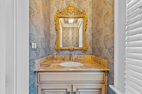 $1,825,000 | 158 Atteridge Road, Lake Forest, IL 60045