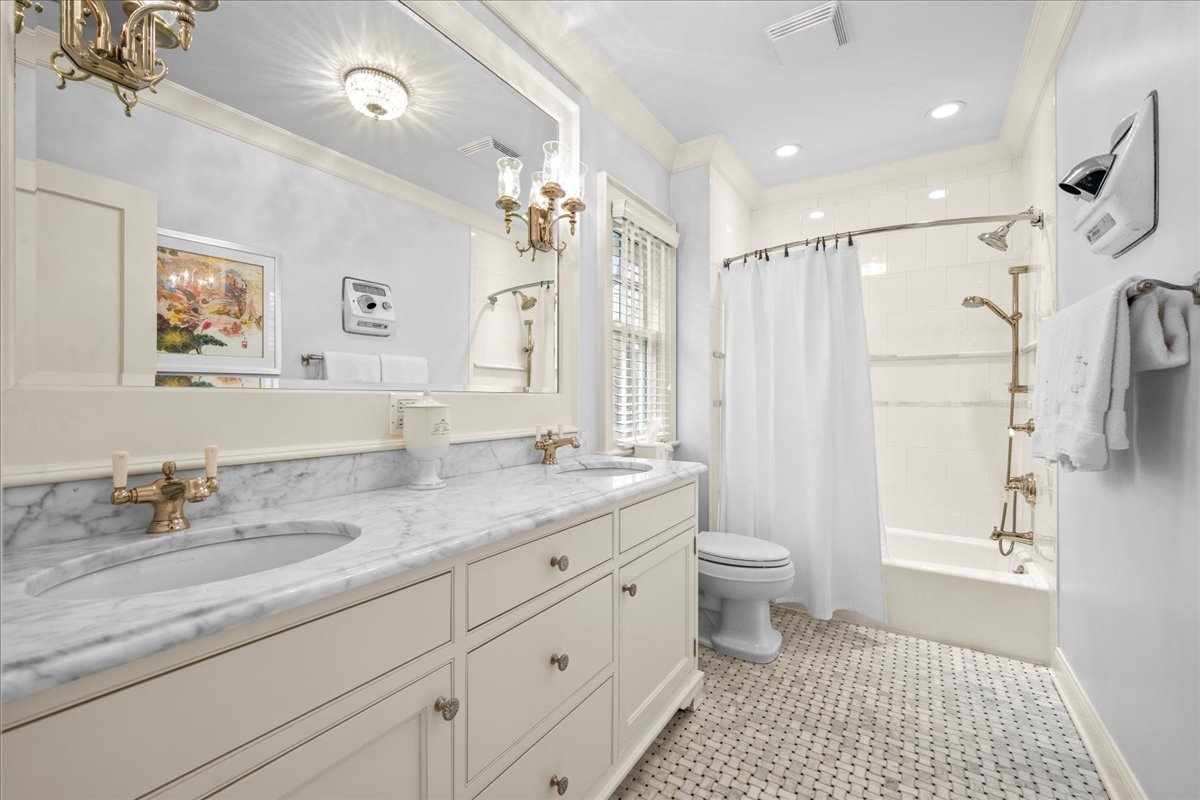 158 Atteridge Road Lake Forest, IL 60045 - Photo 25 of 36