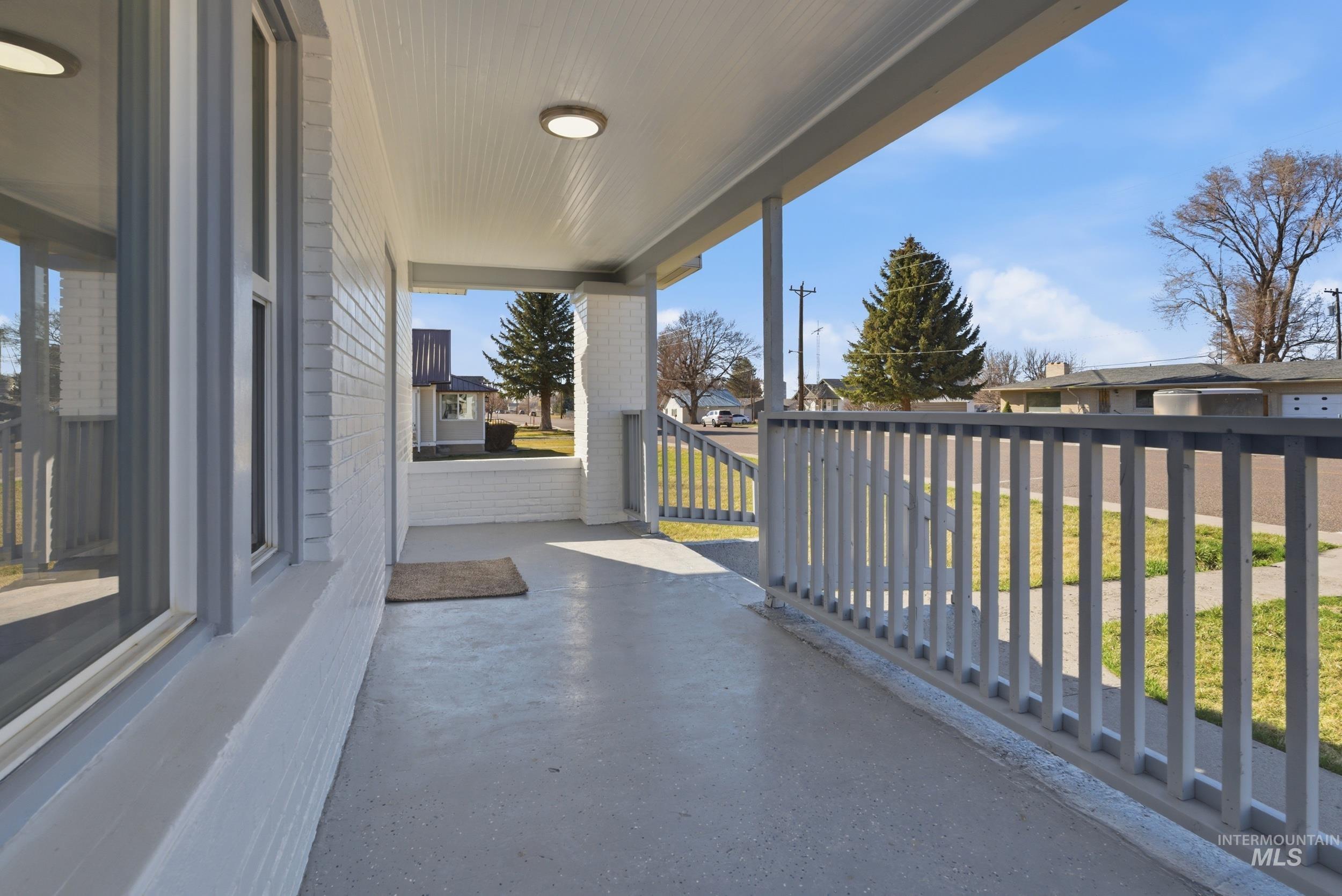 107 West Main Street Declo, ID 83323 - Photo 27 of 32 View of porch