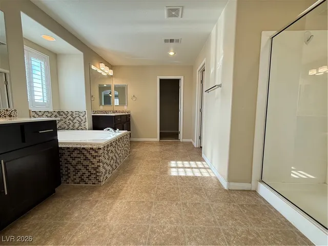 $2,070 | 9172 Domina Royal Street, Las Vegas, NV 89148