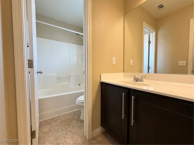 $2,070 | 9172 Domina Royal Street, Las Vegas, NV 89148