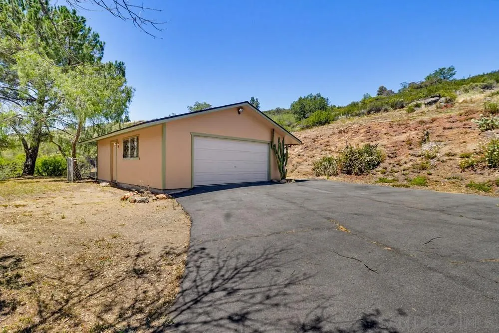 2650 Honey Springs Road Jamul, CA 91935 - Photo 17 of 21