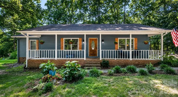 $374,900 | 3623 Wonderland Drive, Matthews, NC 28104