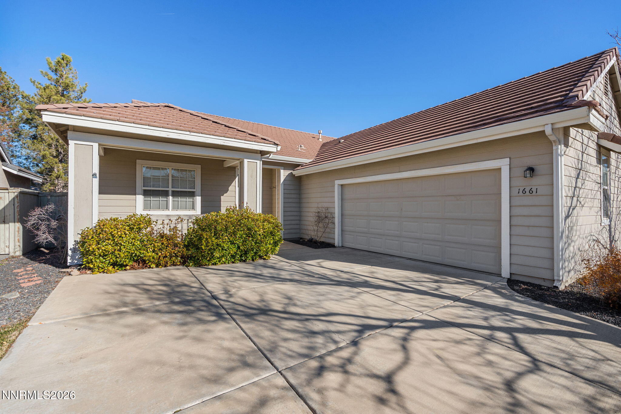 1661 Dutch Ravine Court Reno, NV 89521 - Photo 3 of 14 5-web-or-mls-DSC03574