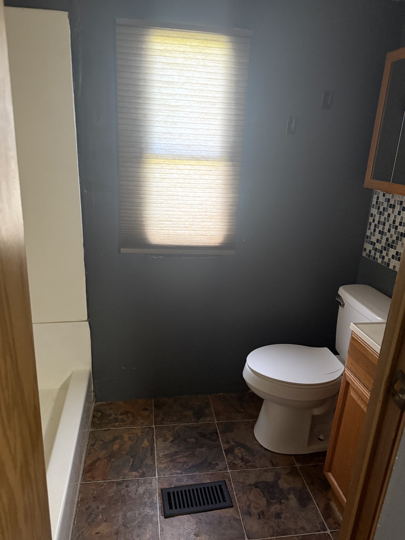 309 Oak Street Portland, TN 37148 - Photo 4 of 8 Gallery Image 4