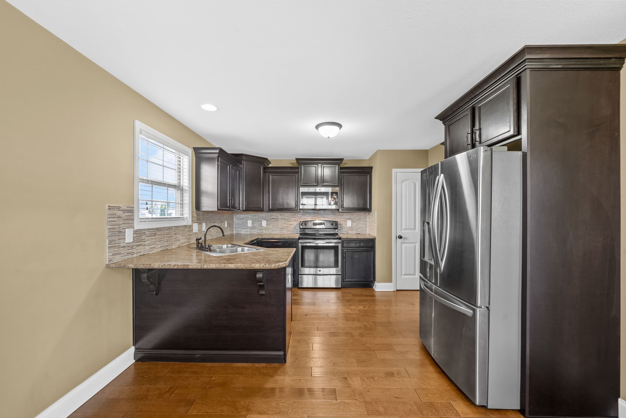 2318 Button Drive Clarksville, TN 37040 - Photo 9 of 30