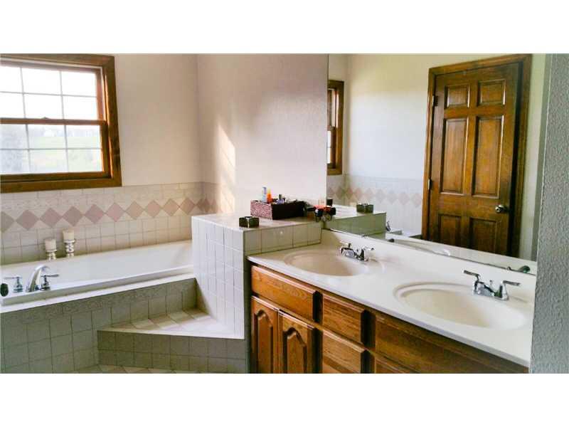105 Upper Service Road Hookstown, PA 15050 - Photo 14 of 21 Full Bath.