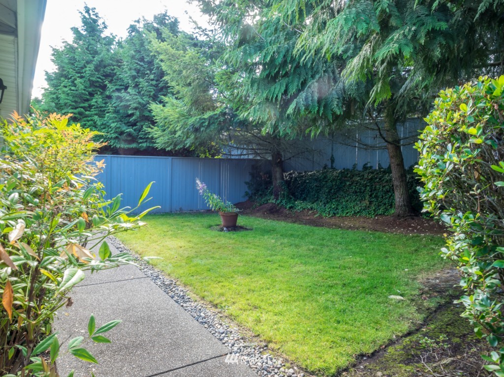 19136 110th Place Southeast Renton, WA 98055 - Photo 14 of 20