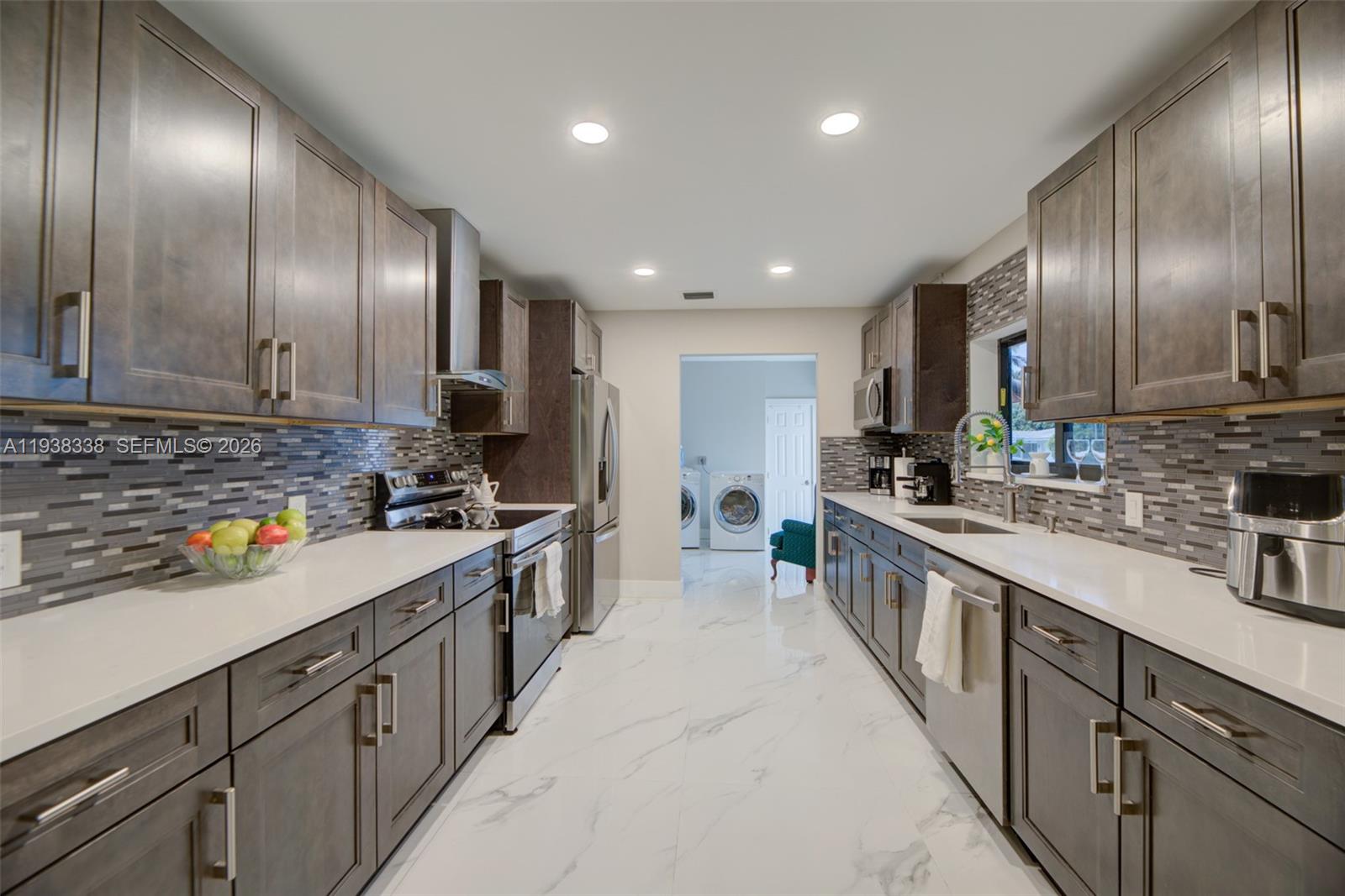 11490 West Biscayne Canal Road Miami, FL 33161 - Photo 15 of 45